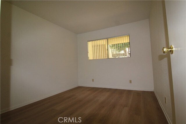 Foto del edificio - 2800 Los Felices Cir E