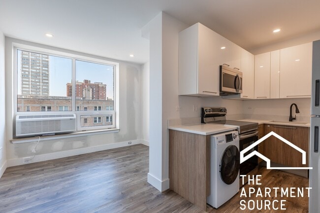 Photo - 941 W Carmen Ave Apartment