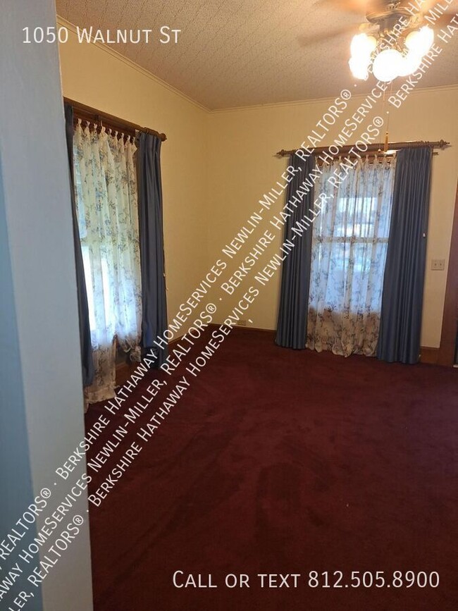 Foto del edificio - 1 Bedroom House Near Shopping, Parks and L...