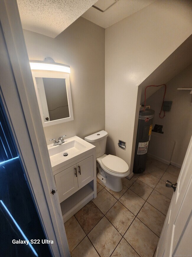 Foto del edificio - 55 Deerwood Ln