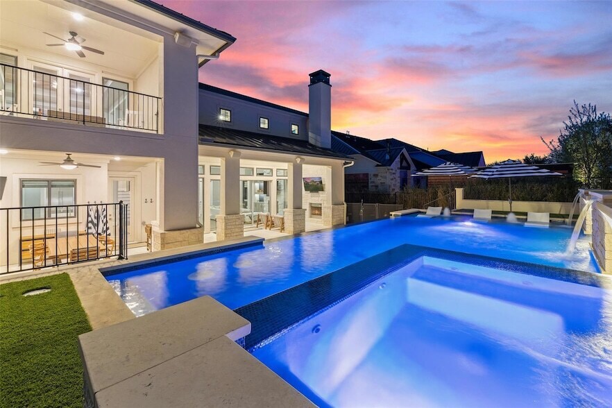 Foto principal - 105 Bisset Ct