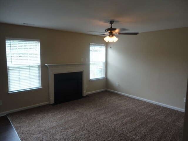 Foto del edificio - 3660 Watkins Ridge Ct