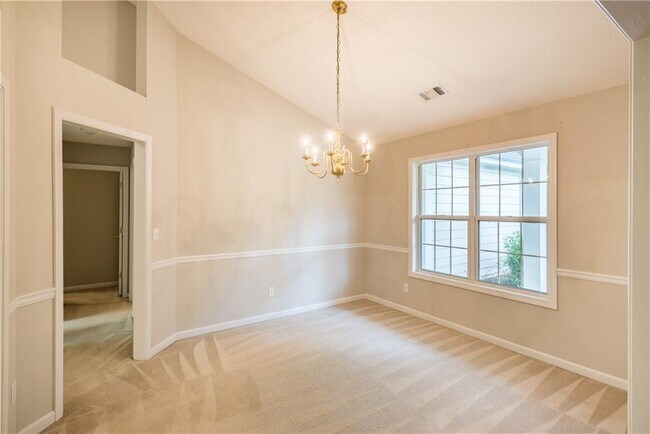 Foto del edificio - 227 Westwind Dr