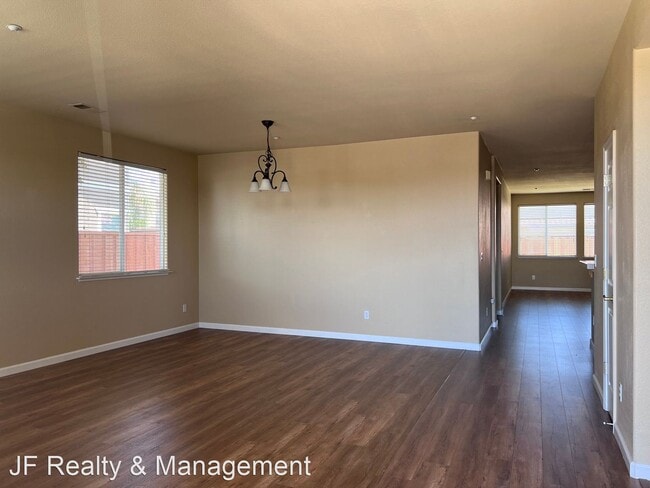 Building Photo - 4 br, 2 bath House - 619 Armstrong Wy