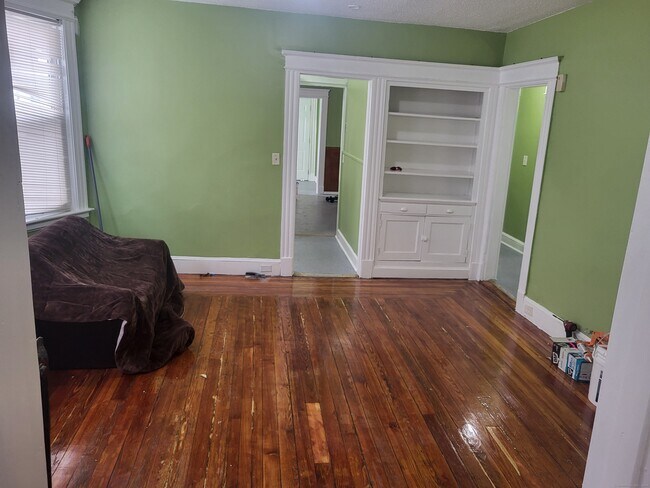 Foto del edificio - 83 Waterville St