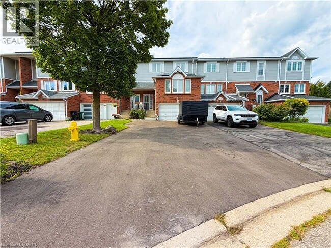 Building Photo - 76 Fairgreen Close