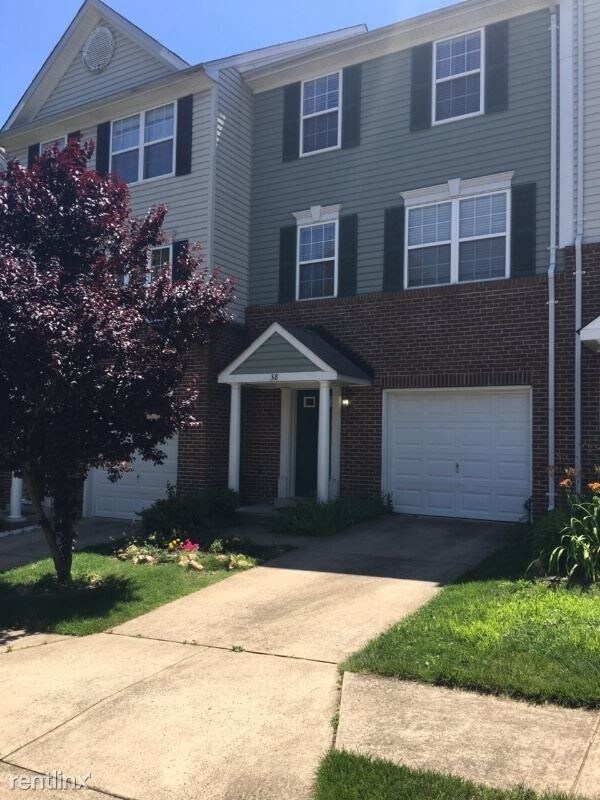 Primary Photo - 3 br, 2.5 bath Townhome - 38 Quarterpole Ct