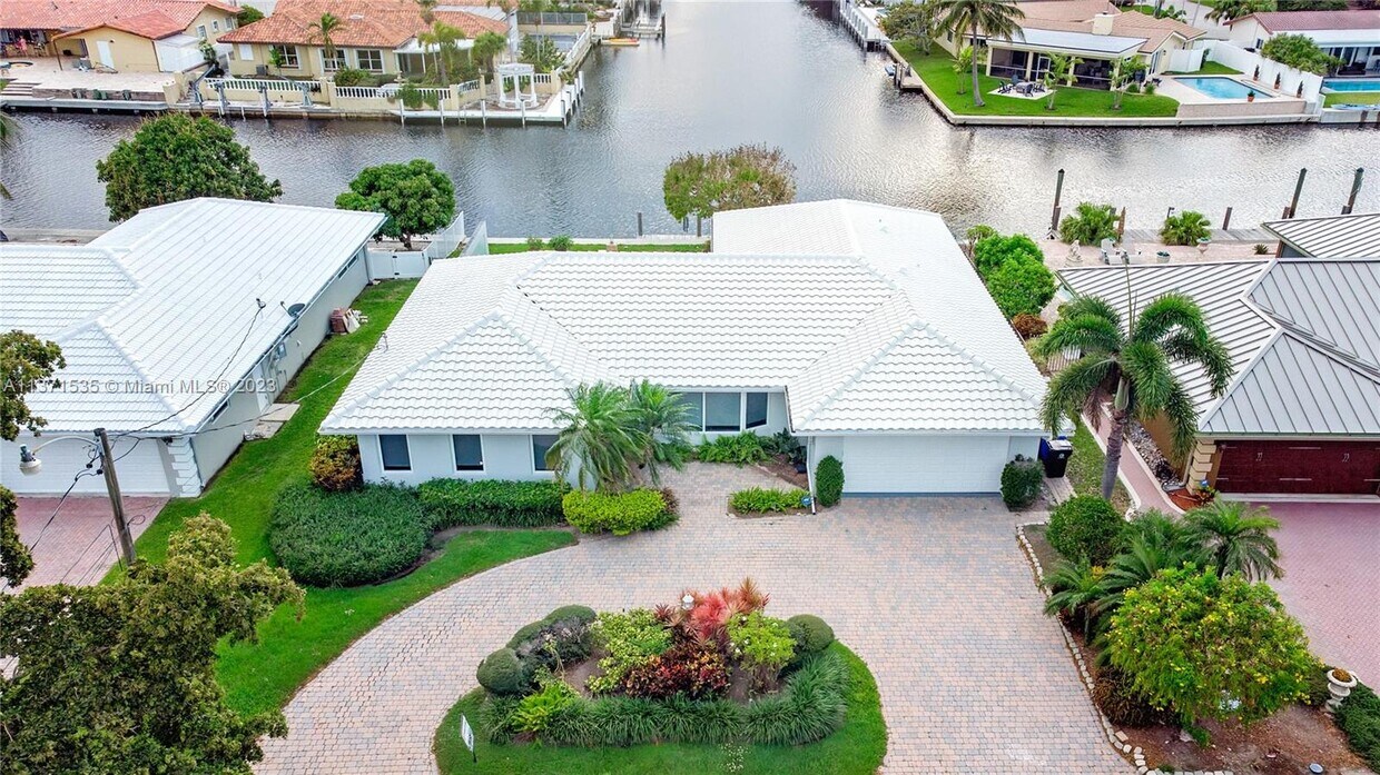 5721 Bayview Dr, Fort Lauderdale, FL 33308 House Rental in Fort