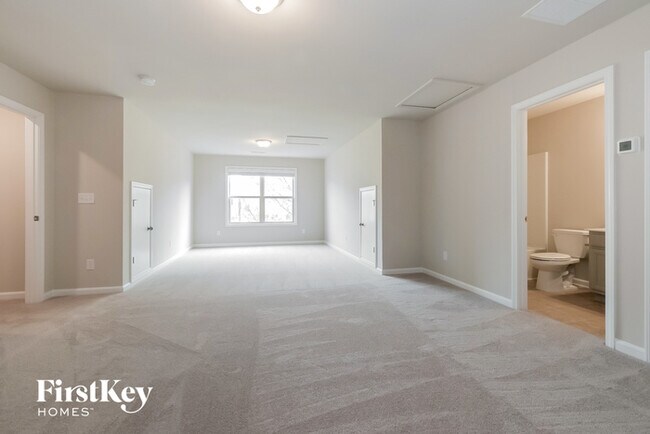 Building Photo - 3612 Moon Crest Dr