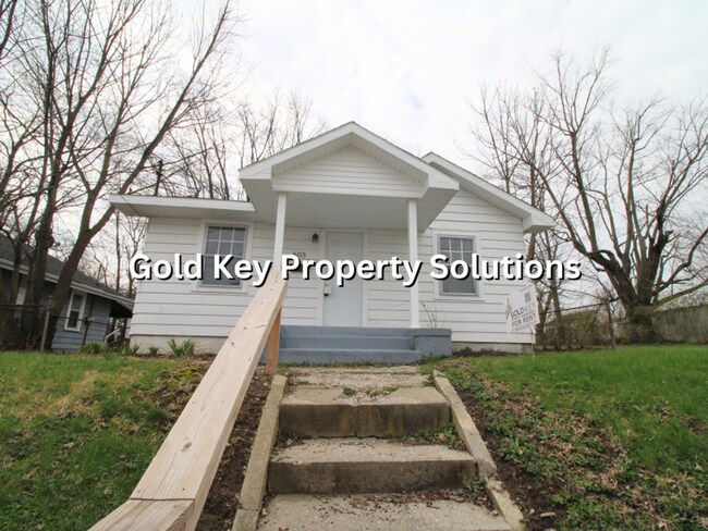 Foto del edificio - MUNCIE 3 BR 1 BA House with New Appliances and Garage (SECTION 8 APPROVED)