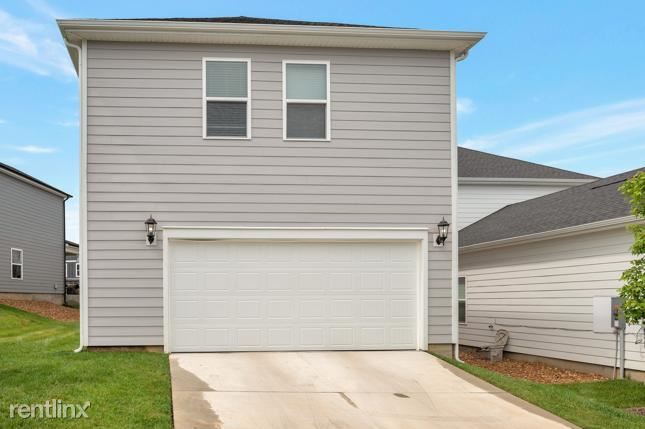 Foto del edificio - 5 br, 3 bath House - 1451 Japonica Alley