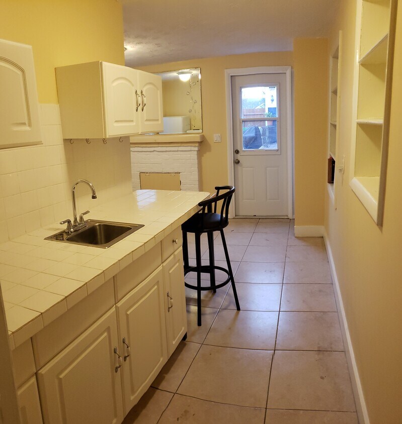 Foto principal - 4511 1st Ave n