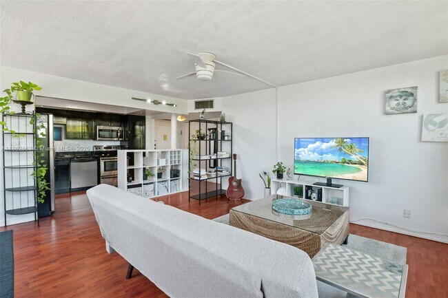 Foto del edificio - 2771 Taft St