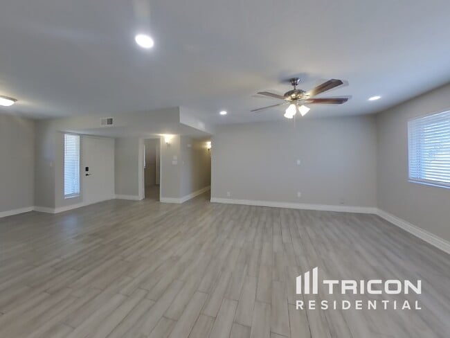 Building Photo - 1409 N 62nd St