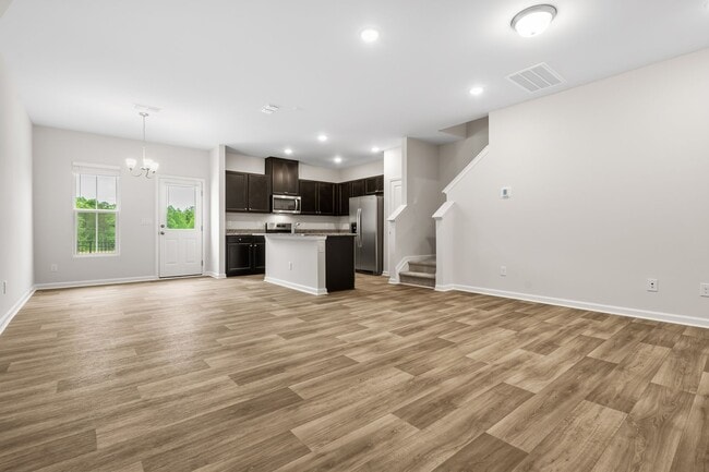 Building Photo - Prime Location! Brand New 3 Bed Townhome