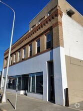Building Photo - 3018 1st Ave N