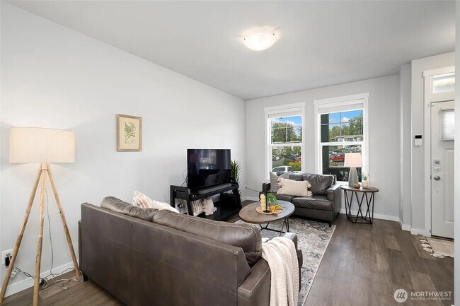 Foto del edificio - Modern 2-Bed, 2.5-Bath in Prime Location -...