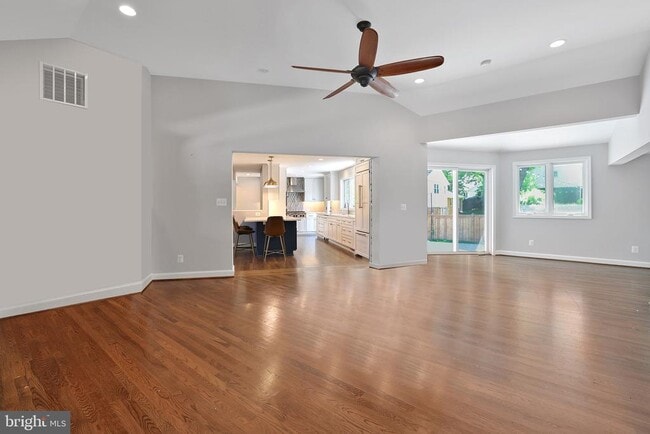 Building Photo - 5400 Williamsburg Blvd