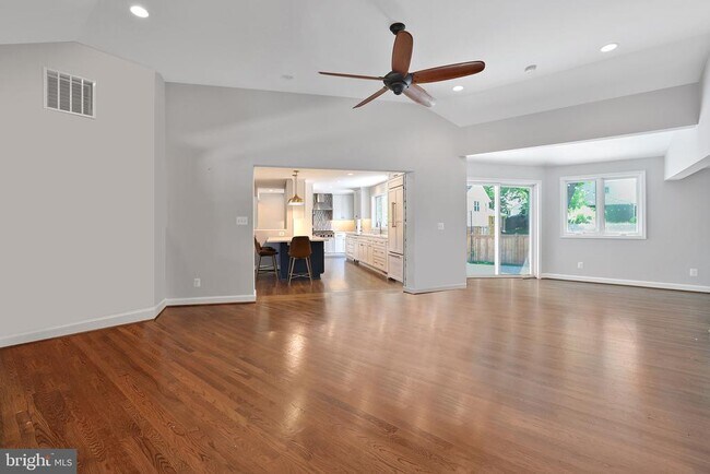 Foto del edificio - 5400 Williamsburg Blvd