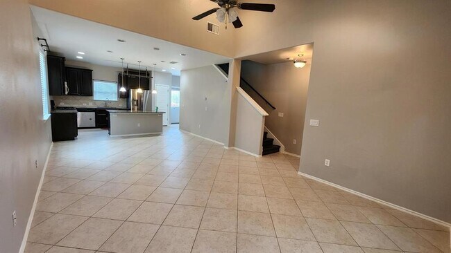 Foto del edificio - 256 Pebble Creek Ln