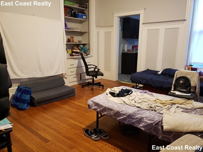 Photo - 1114 Commonwealth Ave Apartment