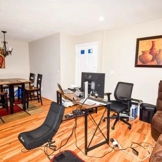Foto del edificio - 22 Liberty Ct