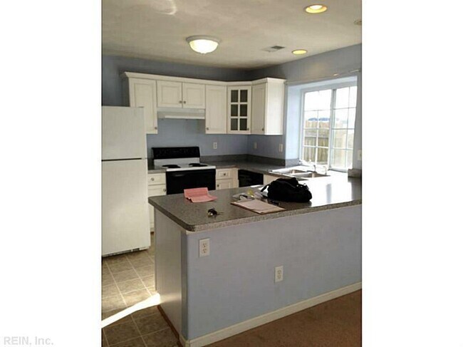 Foto del edificio - 5473 Bulls Bay Dr