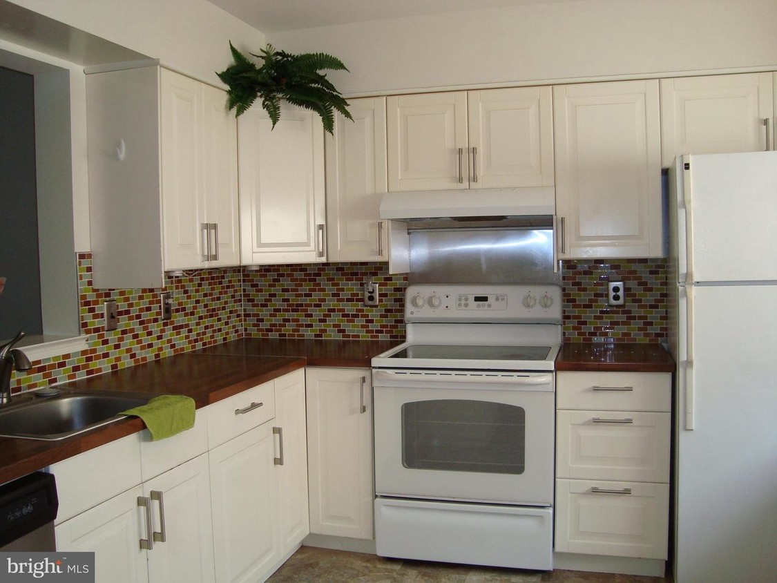 Foto principal - 19031 Grotto Ln