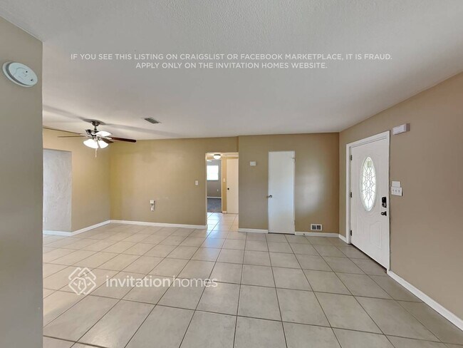 Foto del edificio - 11483 76th Ave N