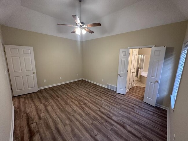 Building Photo - 2722 Java Dr