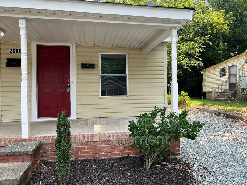 Primary Photo - 2609 Ashe St