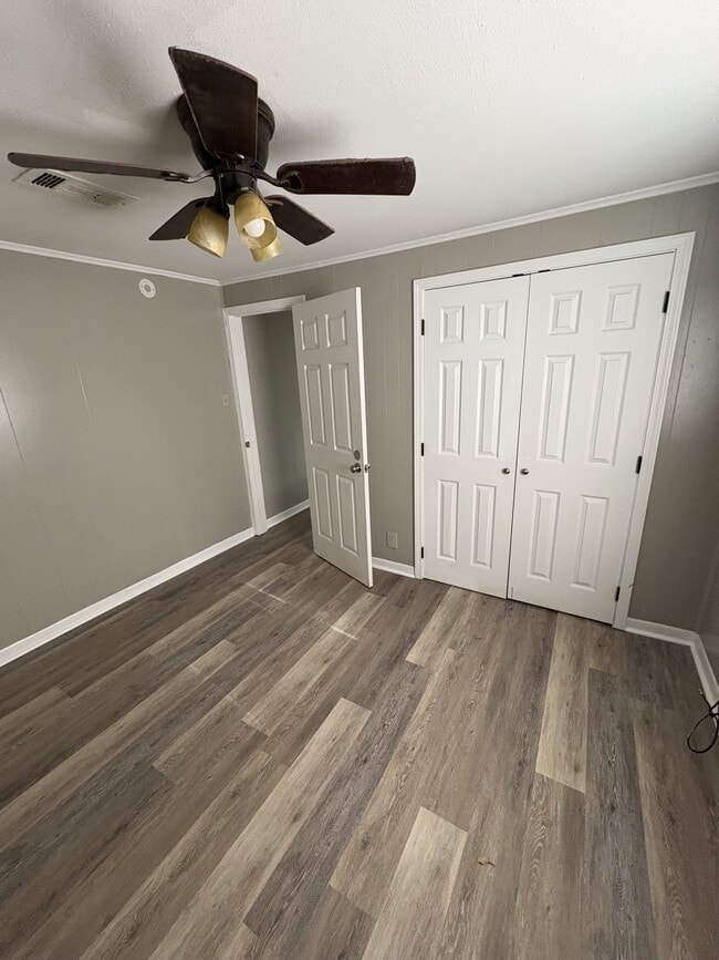 Building Photo - 1403 Eugene St