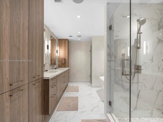Foto del edificio - 2371 Bayview Ln