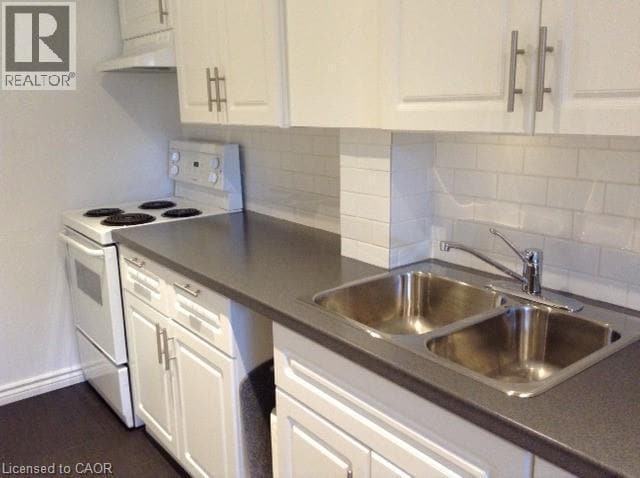 Photo du bâtiment - 2 Highbrook St