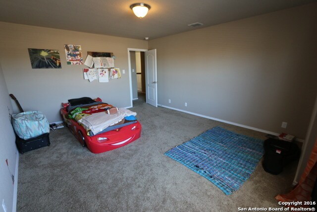 Foto del edificio - 618 Holliman Pkwy
