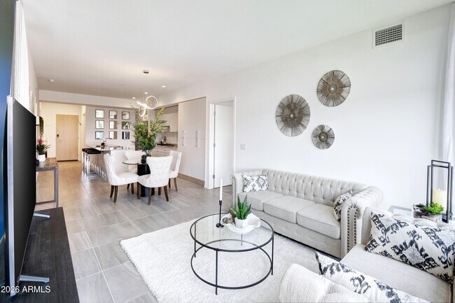 Foto del edificio - 7180 E Kierland Blvd