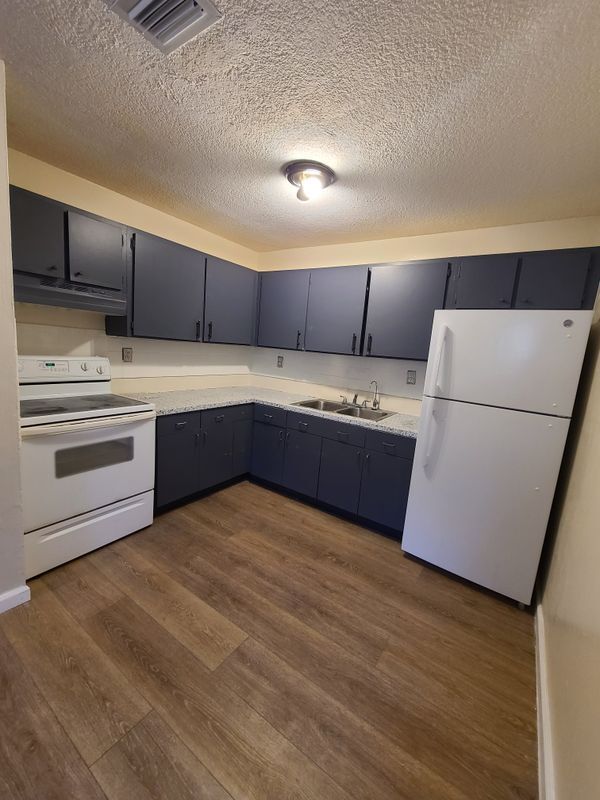 Foto del edificio - 1712 SW 40th Terrace