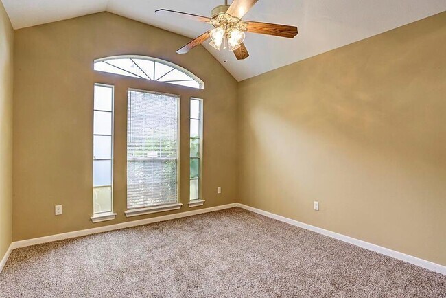 Foto del edificio - 19039 Keyturn Ln