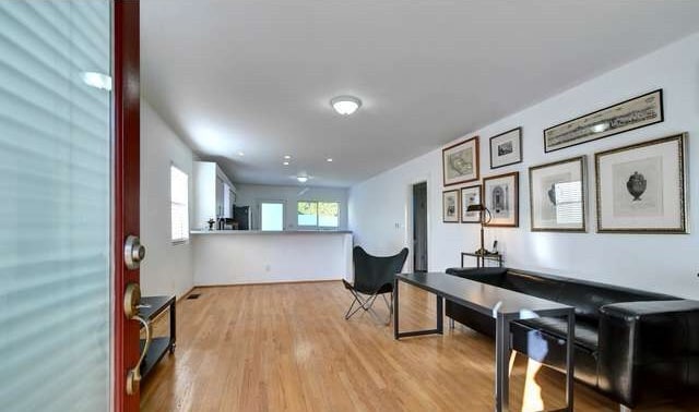 Building Photo - 5529 Raber St