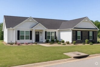 Building Photo - 107 Shadowood Ln