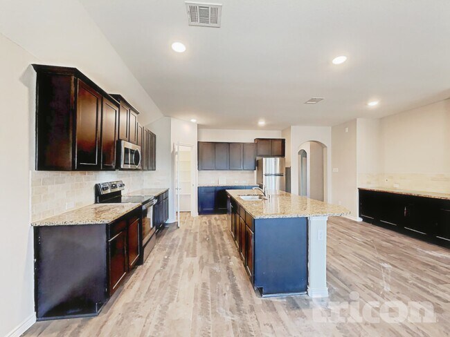 Foto del edificio - 345 Brandywine Ct