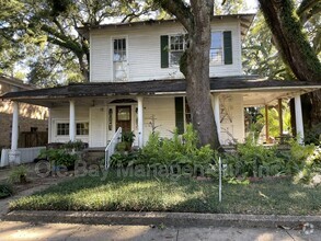 Building Photo - 1055 Church St