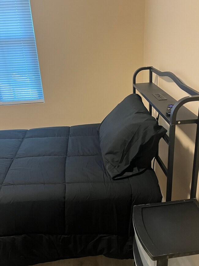 Foto del edificio - 1016 Flamingo Dr