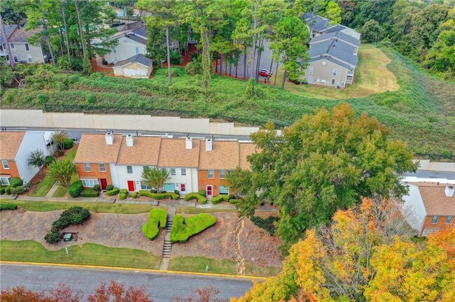 Building Photo - 204 Mill Creek Pl