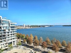 Building Photo - 1-811 Edgewater Dr