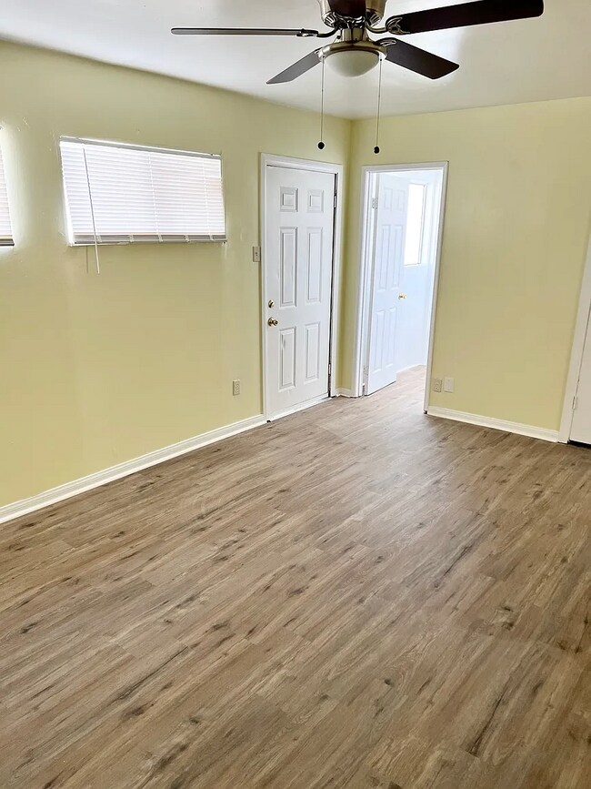 Foto del edificio - Charming one-bedroom, one-bath house