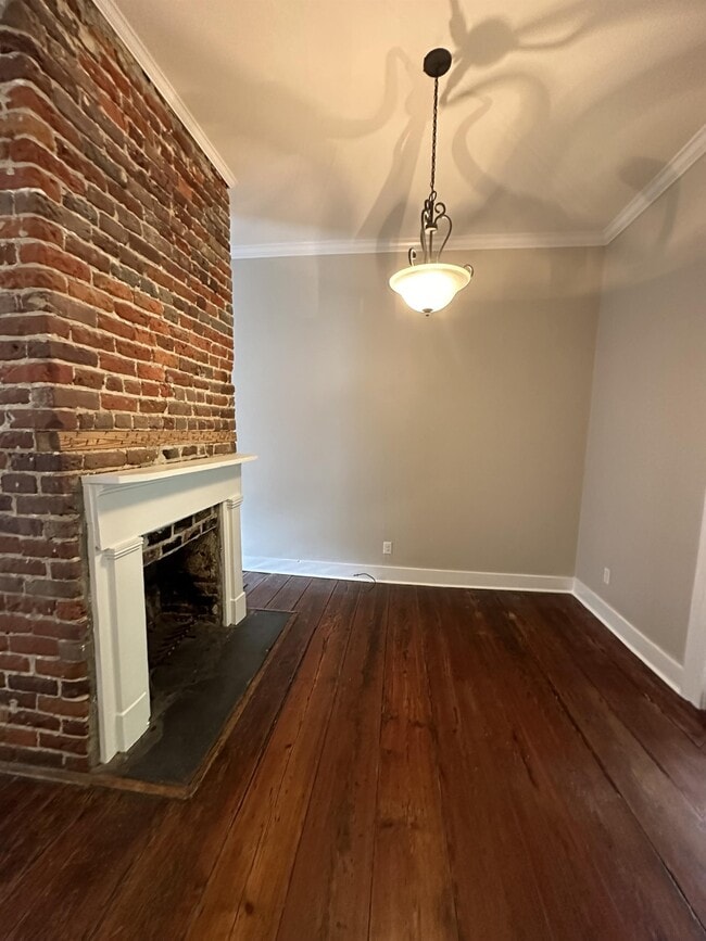 Building Photo - 414 Price St