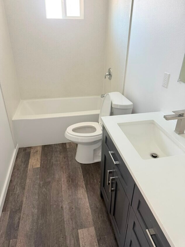 Foto del edificio - 7149 E Gage Ave