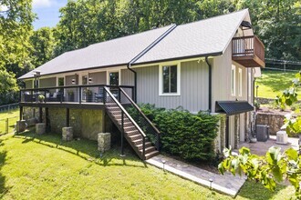 Building Photo - 5353 Green Valley Ct