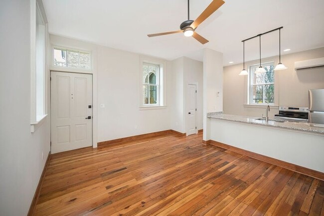 Building Photo - 1201 Princess Anne St